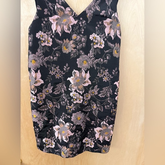 Urban Outfitters “Jacquie” Jacquard Sheath Mini Dress V-Neck Sleeveless - Picture 15 of 16